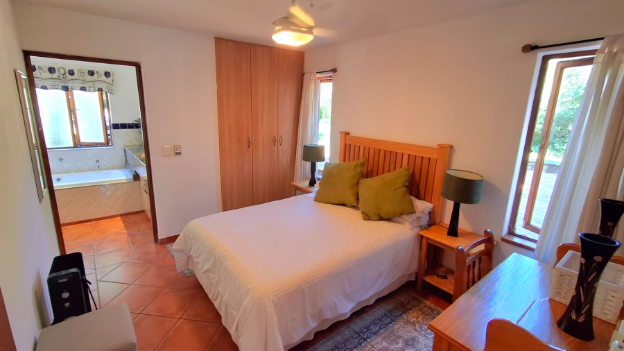 4 Bedroom Property for Sale in Boschenvaal River Front Lodges Free State